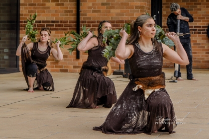 Wagana Dancers 